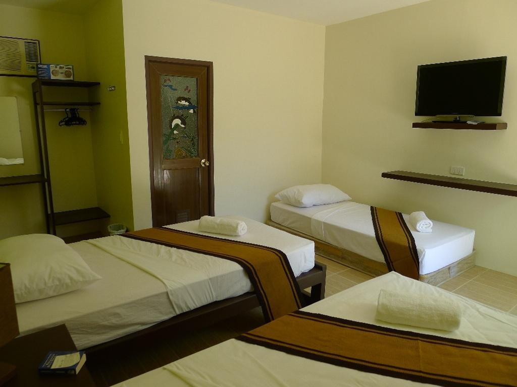 By The Bay, Jacana Bed & Breakfast Puerto Princesa Zimmer foto